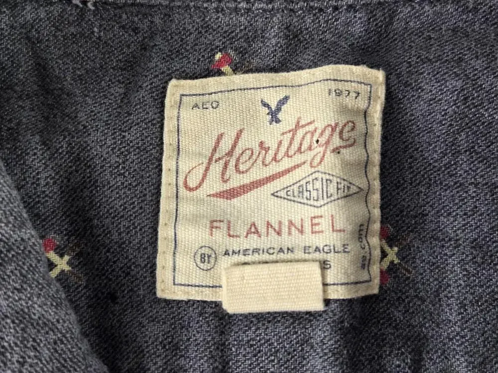 American Eagle Outfitters Shirt Mens Large Gray Flannel Long Sleeve Button Up